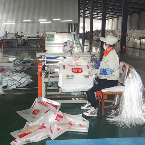 面粉袋生產(chǎn)廠(chǎng)家生產(chǎn)設(shè)備